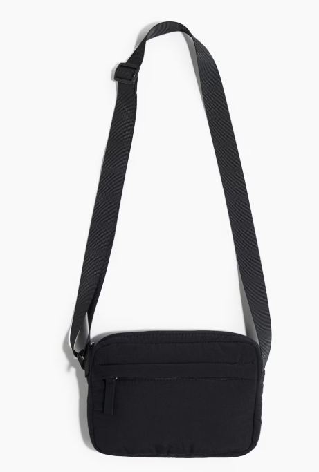 Sling Bag vs Crossbody Bag: What’s the Difference?