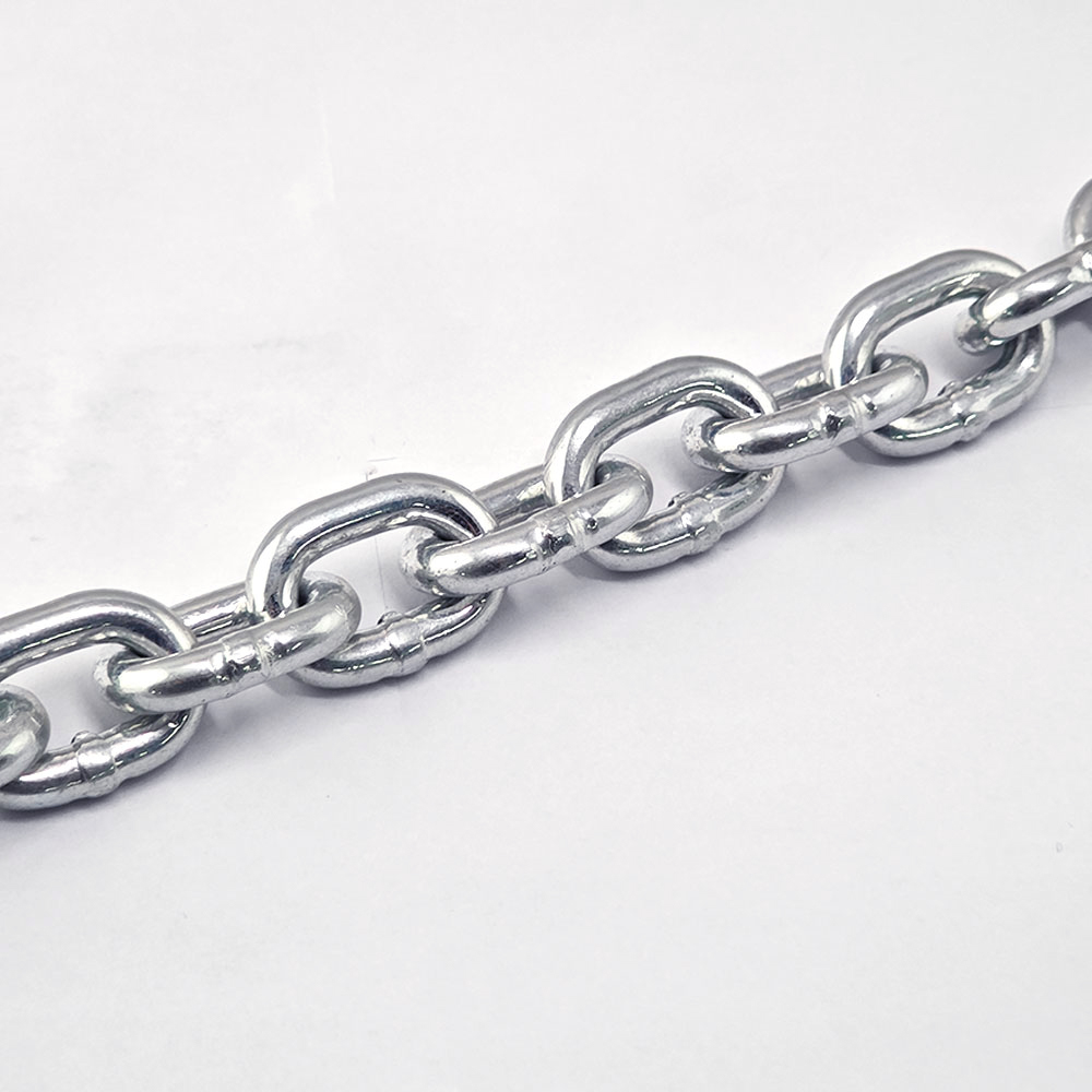 Material Advantages of Welded Link Chains in Industrial Use