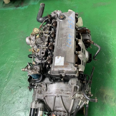 Euro 5 136 Hp 6 Speed Manual 4HF1 Isuzu Engine Mo Ngutu Application Engine Parts