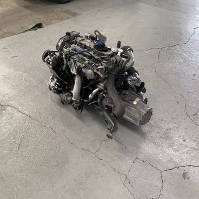 200-400 Horsepower Nissan SC25T Ginagamit Na Engine Diesel Para Sa Mga Light Commercial Vehicles