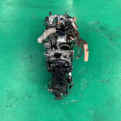 300hp Nissan UD MD92T kasutatud diiselkamionimootor 6 silindrit