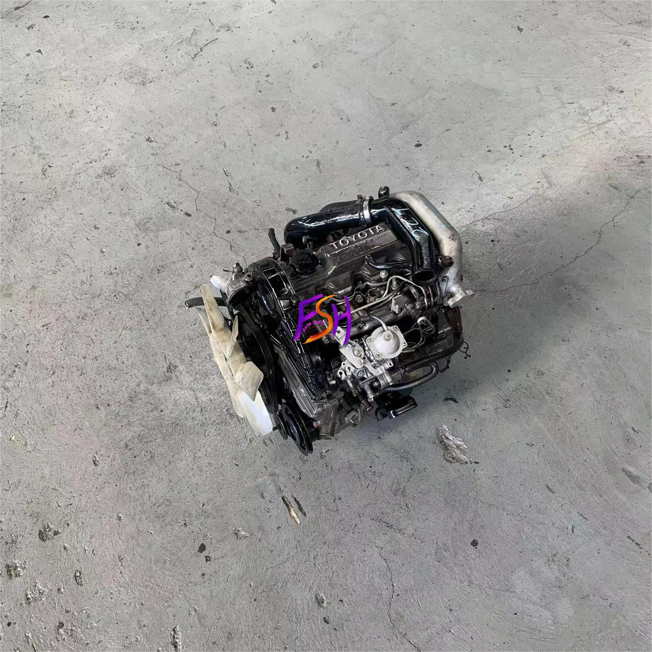 For Toyota Pickup 4 Cylinder Second-hand diesel Engine 2CT Used Diesel Engine manufacture
