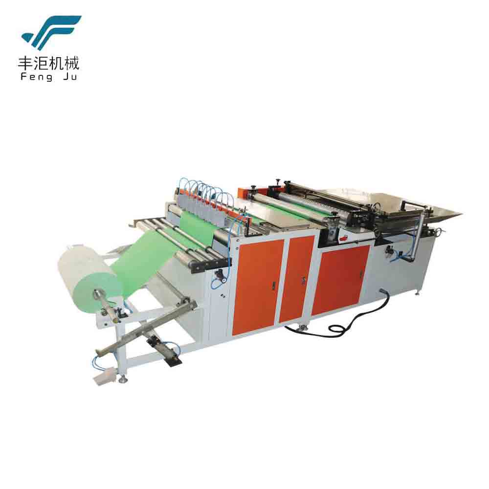 Rotary pleating machine