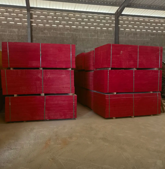Red Film Face Plywood (2).png