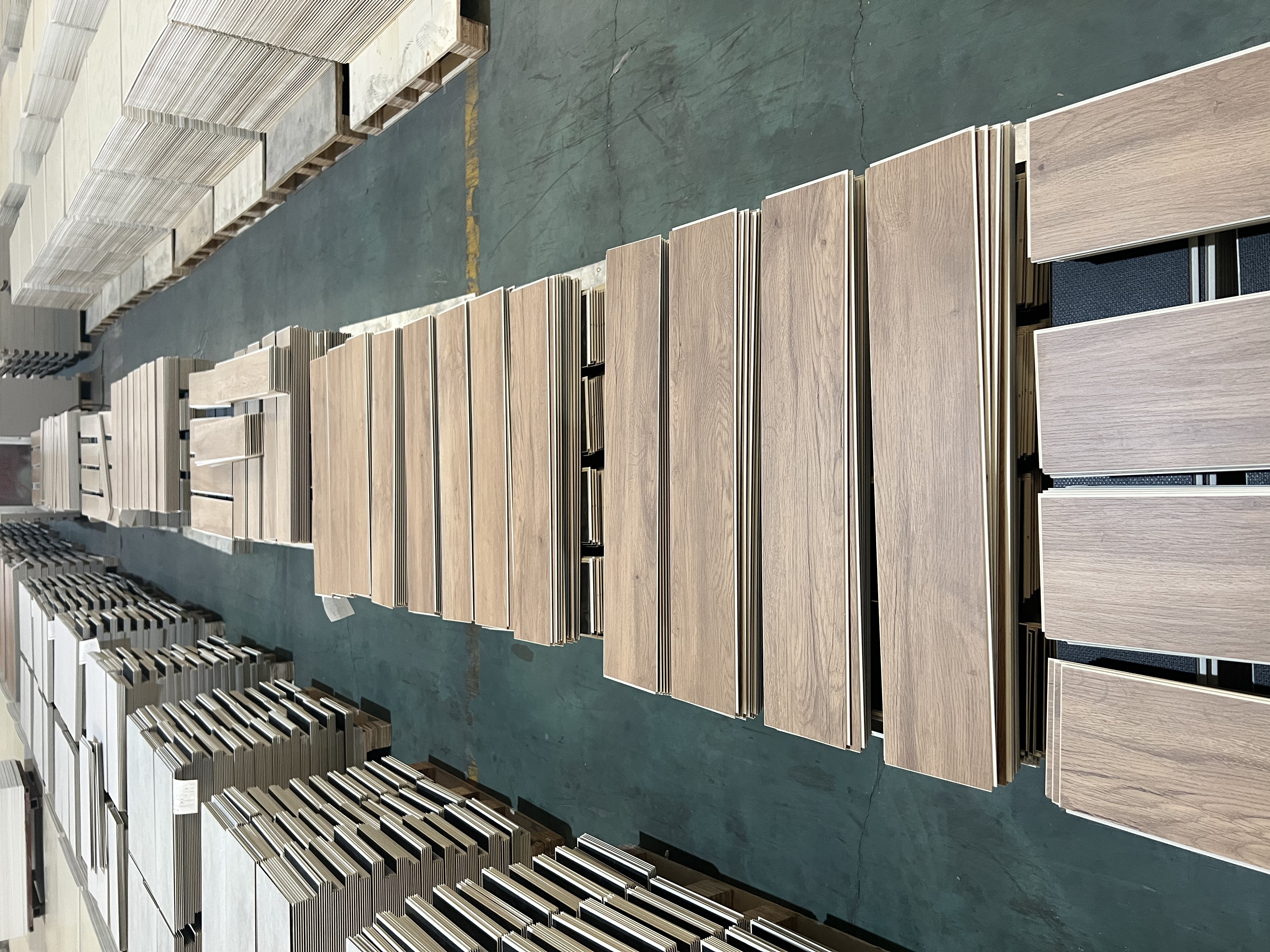 Durable SPC Rigid Flooring | Anti-Slip Fireproof Flooring for Engineering Projects