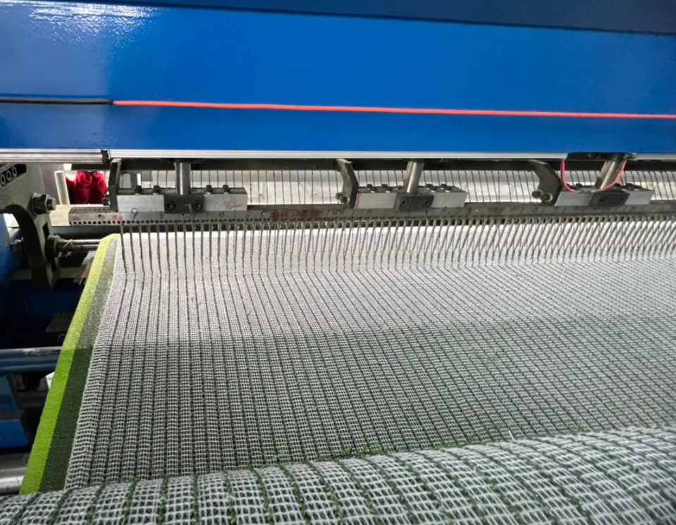 ¿Por qué elegirnos como sus mayoristas de césped artificial?