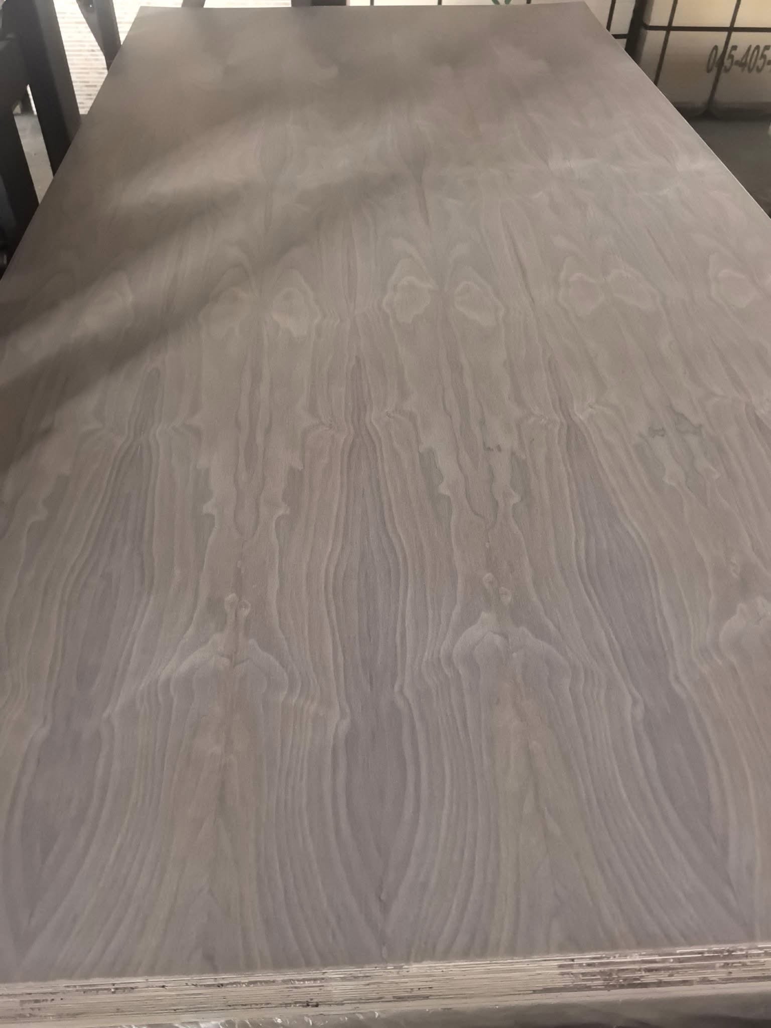 Black walnut plywood