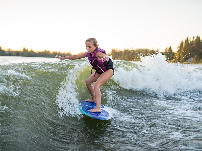 Principales características a buscar en un chaleco de wakeboard