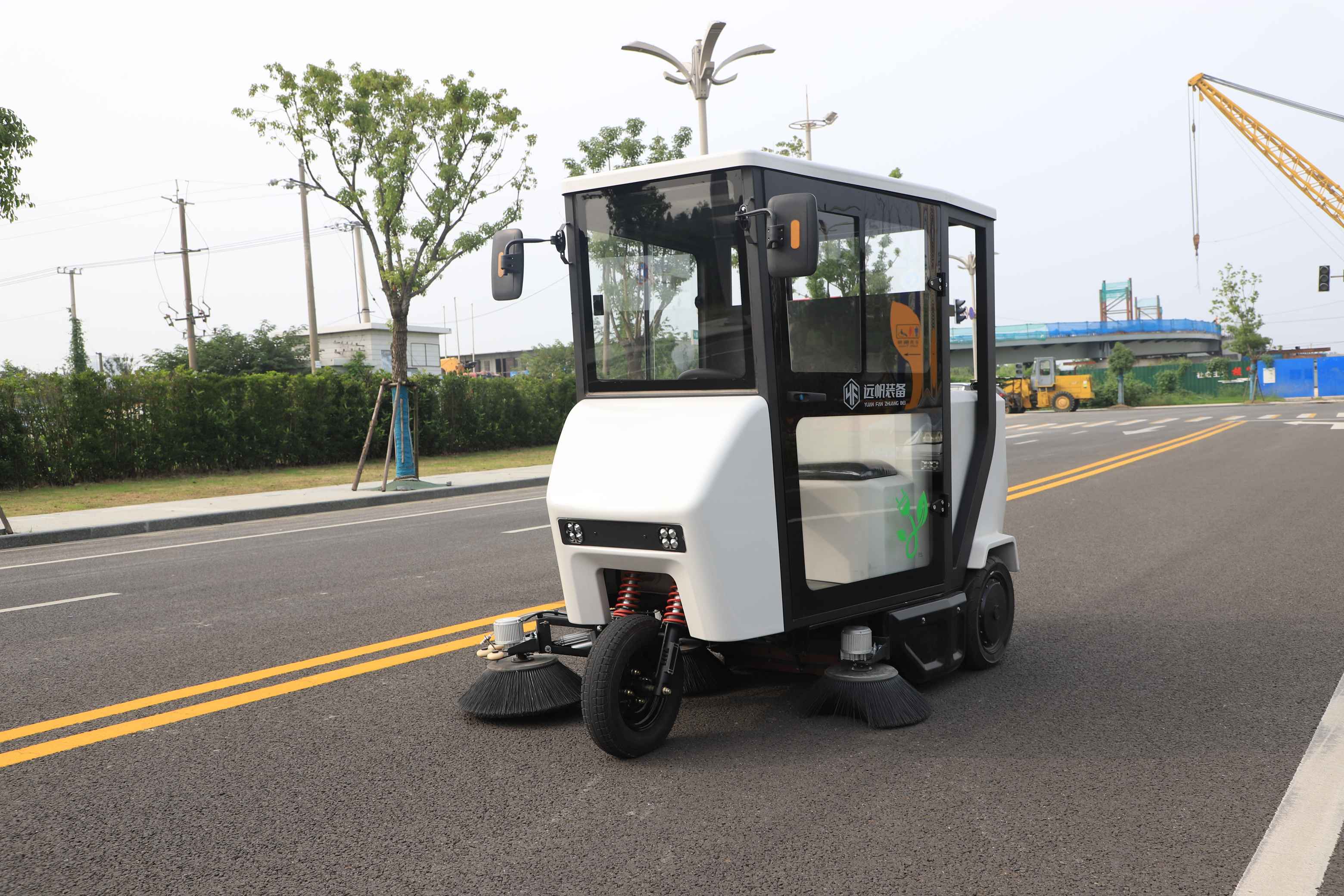K180 三輪スイフト産業用掃除機