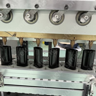 12 nozzles deodorant stick hot filling machine produciton line(8).jpg