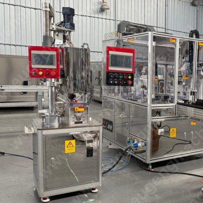 Automatic silicone mold lipstick filling machine production line2.jpg