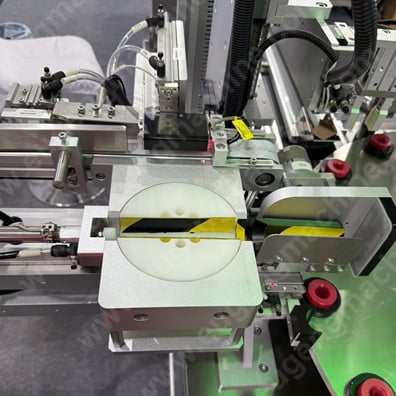 Full automatic lip gloss filling,capping,weighing,labeling & cartoning machine15.jpg