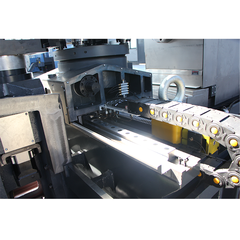 High-Precision Gantry Milling Machine for Large-Scale Metalworking