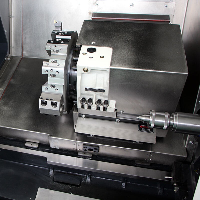 מחרטת CNC עם מיטה משופעת - עיצוב חוסך מקום עם דיוק גבוה