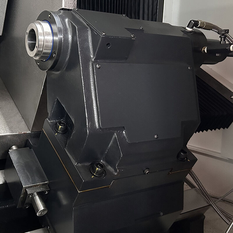 CNC soustruh se šikmým ložem pro vysoce přesné soustružení složitých geometrií