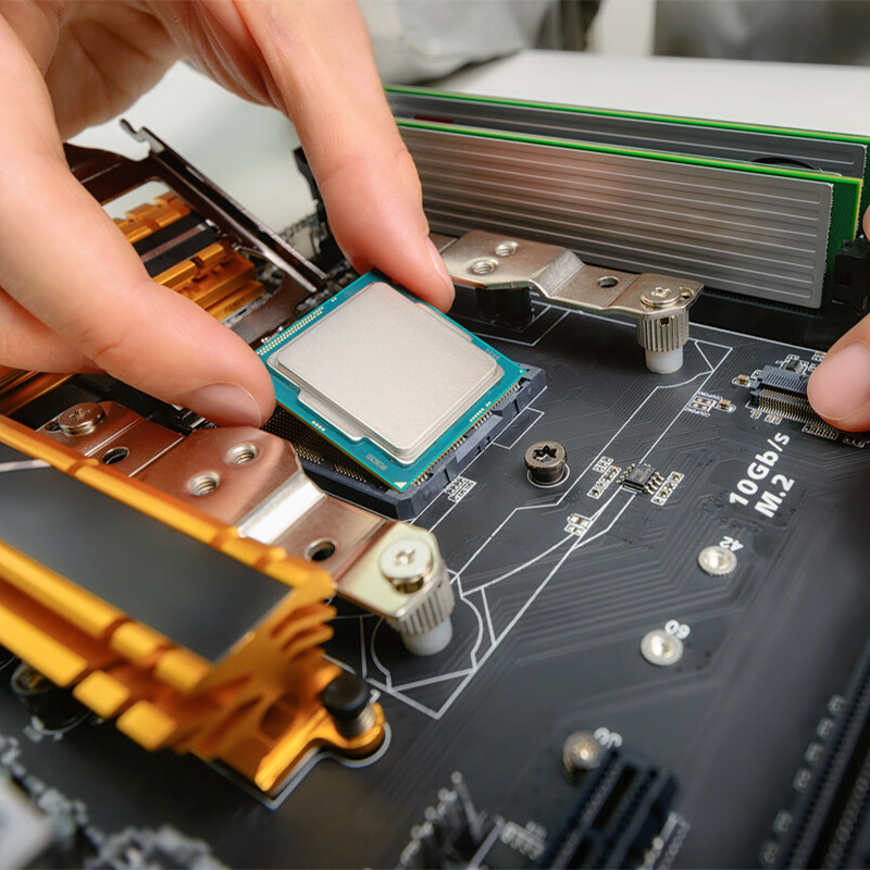 How to Ensure Component Compatibility in a Custom PC Build?
