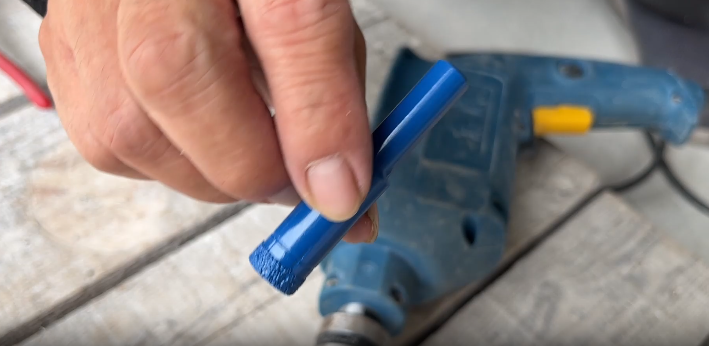 Hexagonal shank drill bit