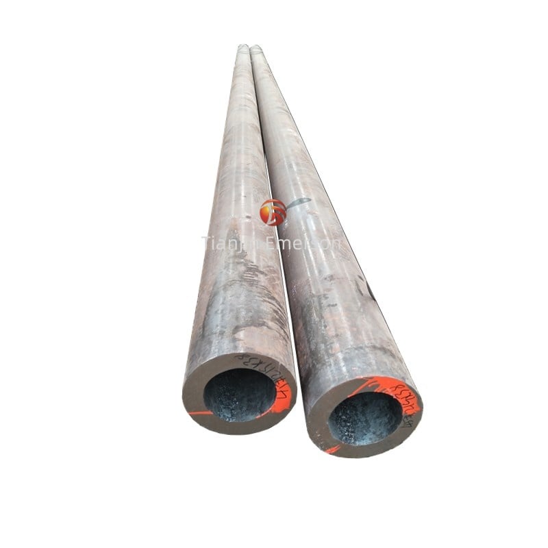 Seamless vs. Welded Steel Pipe: A Comprehensive Comparison of Manufacturing, Properties, and Applications