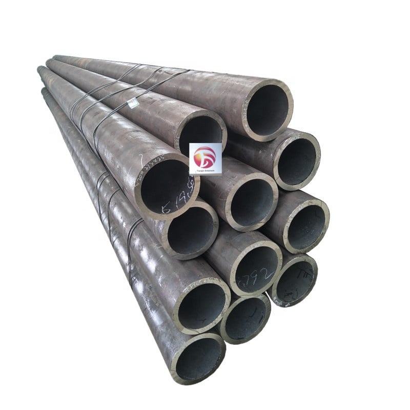 Carbon Steel Seamless Pipes vs. Stainless Steel Seamless Pipes: A Comprehensive Technical Comparison