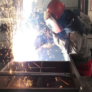 Laser Cutting or Flame Cutting: Which Steel Plate Process Is More Cost-Effective?