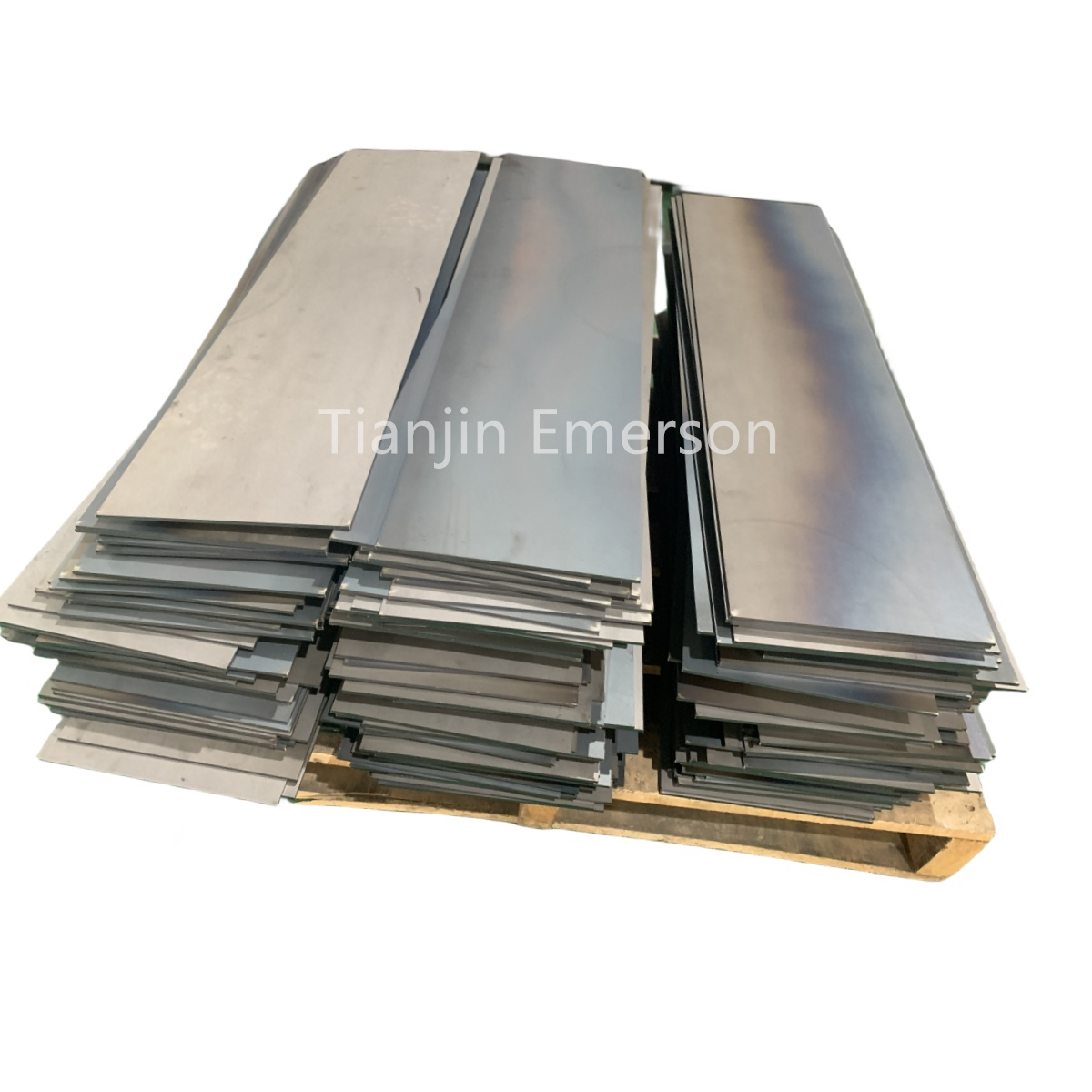 How to Choose the Right Steel Material: Carbon vs. Stainless vs. Alloy Steel Explained