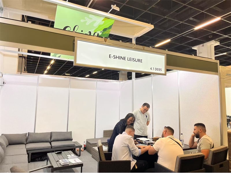 Canton Fair and German Furniture Exhibition