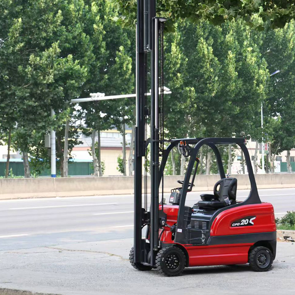 forklift- (7).jpg