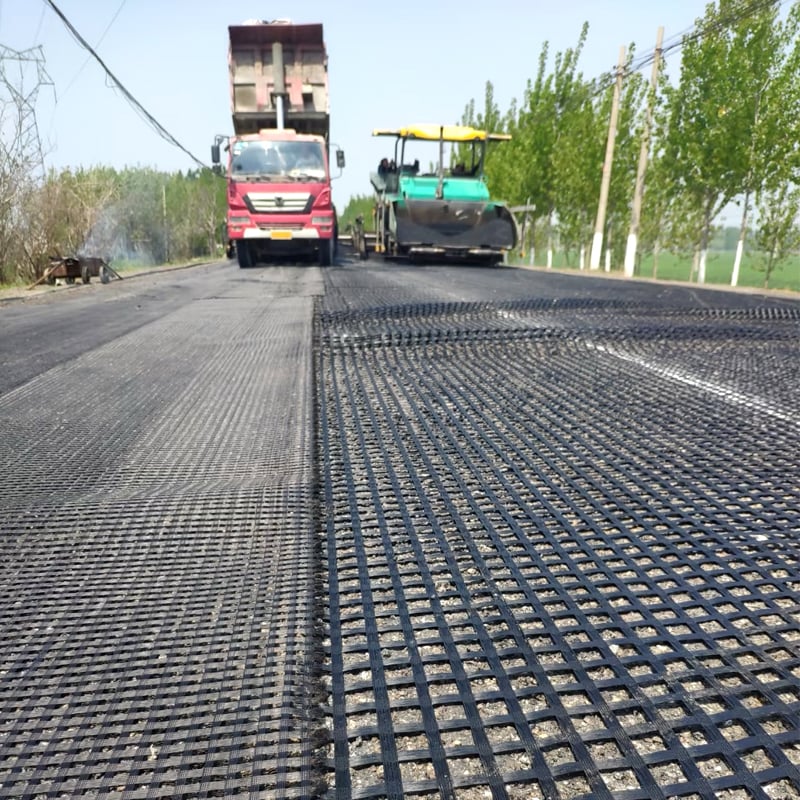 Common uses of geo grid mesh in various industries