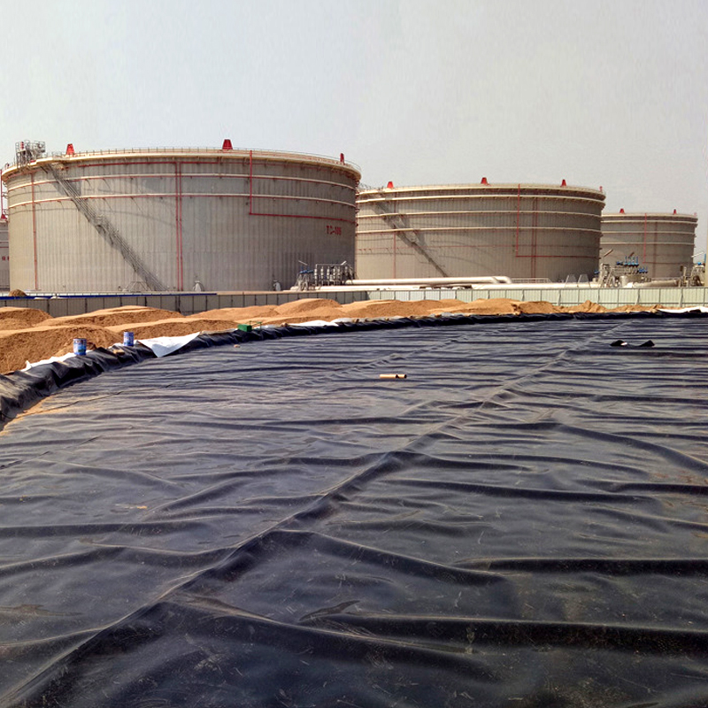 How to choose the right composite geomembrane for your projec
