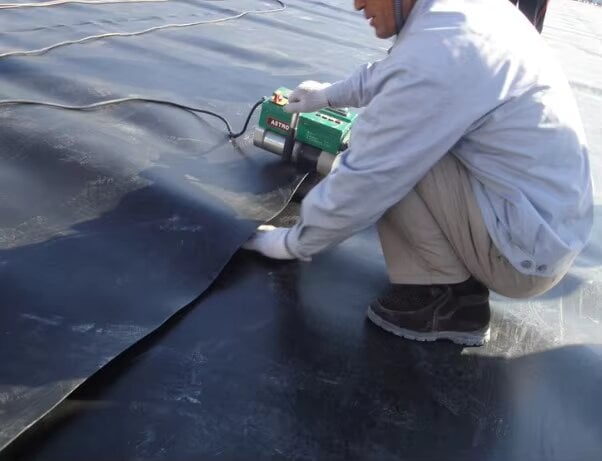product hdpe geomembranes industrial outdoor use 1mm 2mm dam biodigester agricultural pond liners shrimp farms fish ponds landfill-2