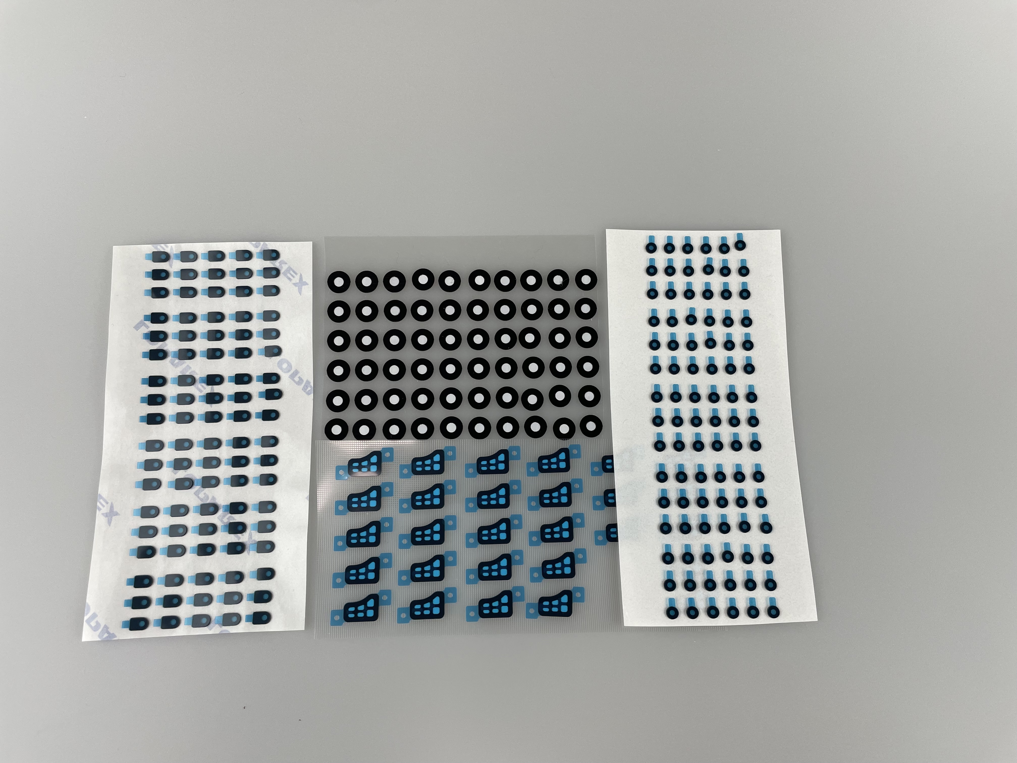 MicroVENT Vents para automotivos equalizam continuamente desequilíbrios de pressão, para proteger a integridade da carcaça na iluminação externa automotiva.