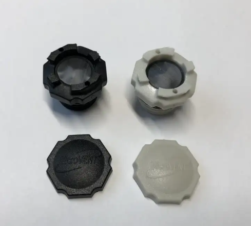 Como o parafuso de ventilação MicroVENT® se compara a um parafuso tradicional?