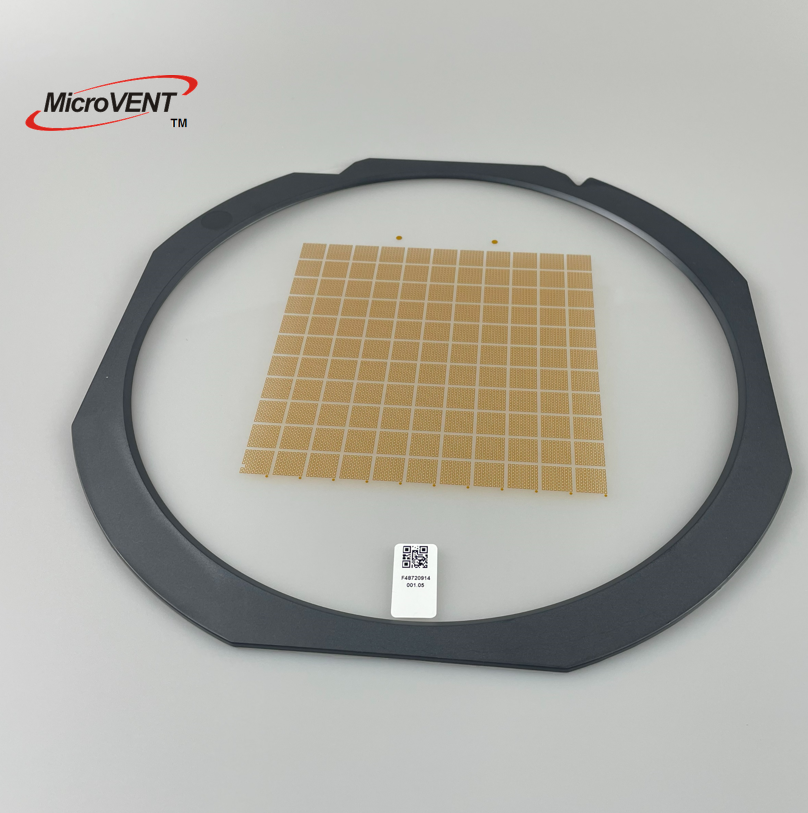 Como os ventos acústicos MicroVENT® equilibram impermeabilização e transparência sonora?