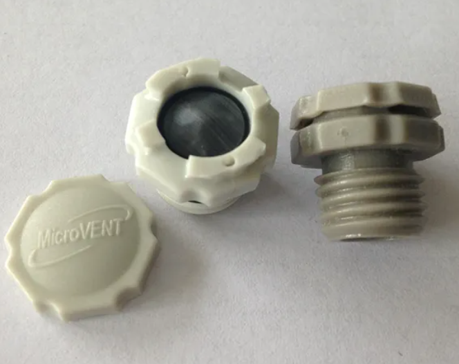 Como escolher o parafuso de ventilação MicroVENT® correto para o projeto das lanternas do seu veículo?