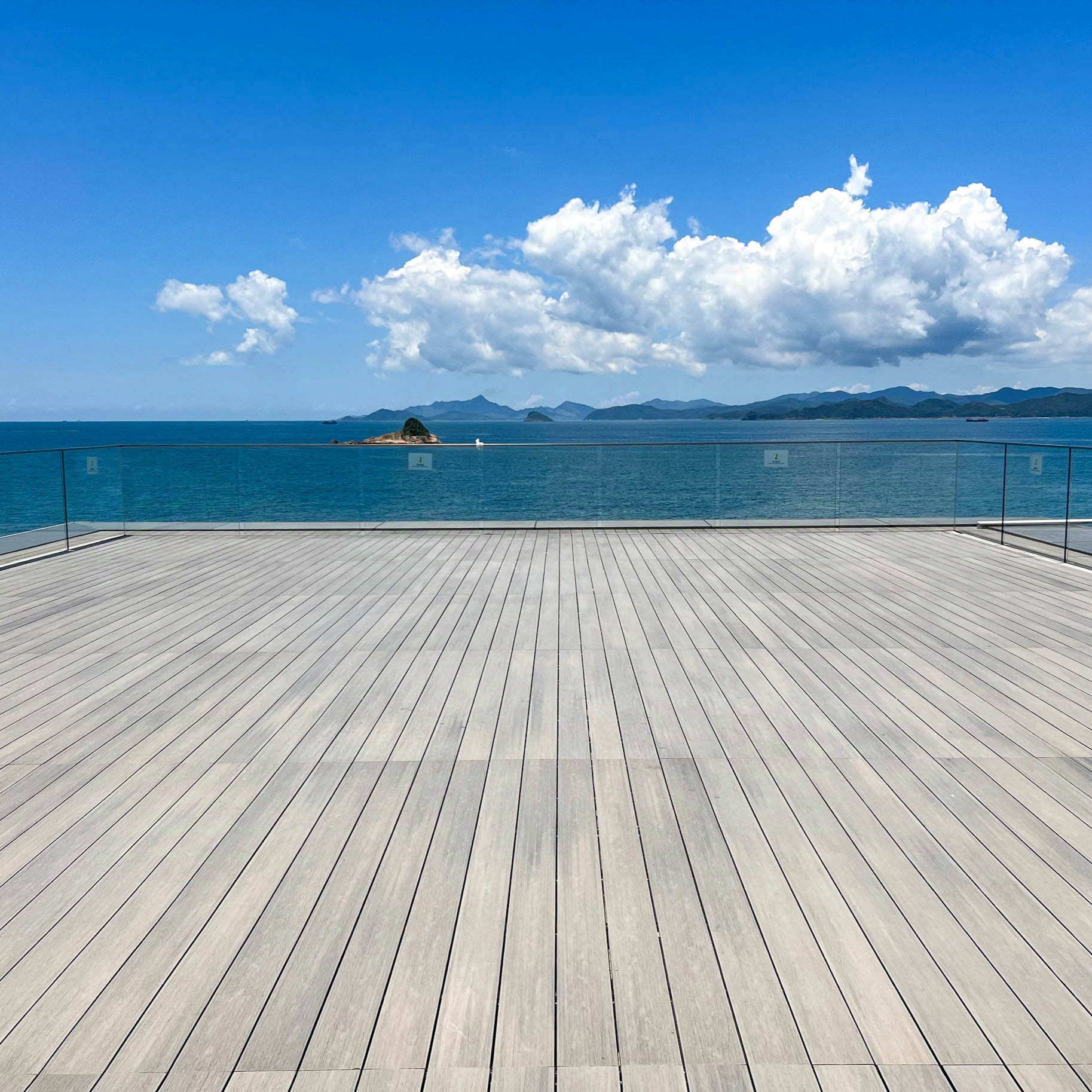 Applications of WPC Outdoor Flooring in Residential and Commercial Spaces