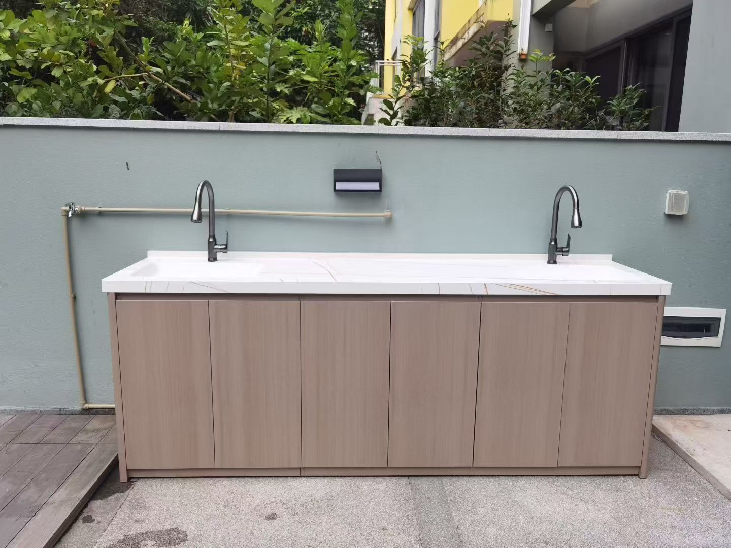 Installation Guidance for Small Storage Outdoor Cabinets in Outdoor Spaces
