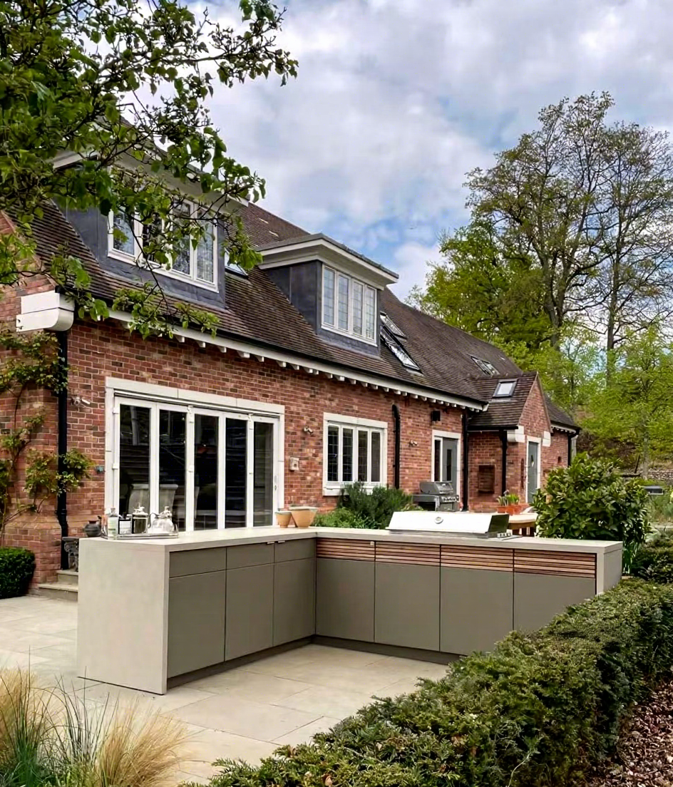 Common Problems with Outdoor Corner Cabinets and Their Solutions