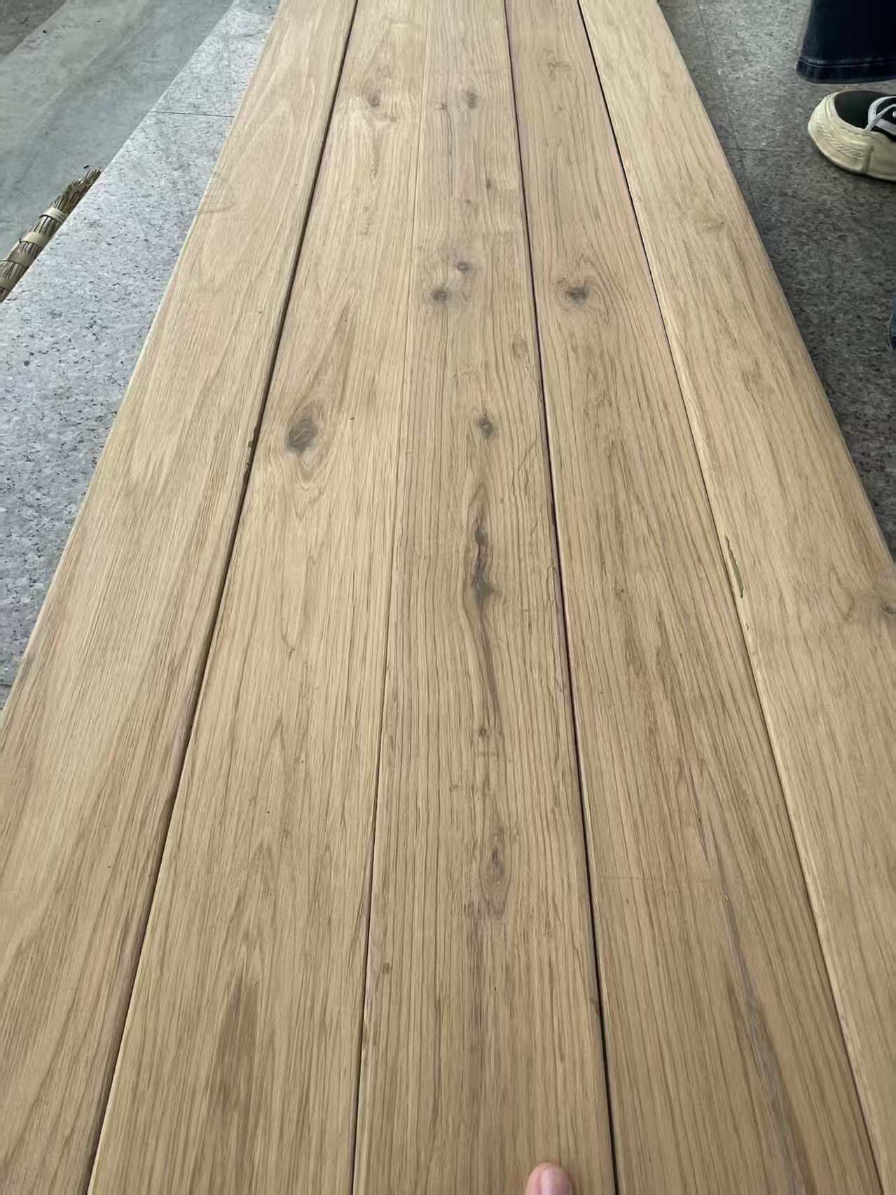 How to Choose Quality Thermowood Decking Boards for Your Projects