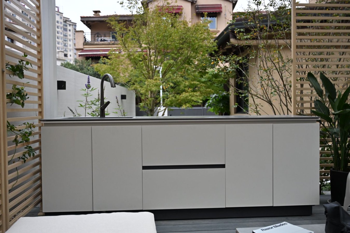 Cost Factors to Consider When Buying Stainless Steel Kitchen Drawers