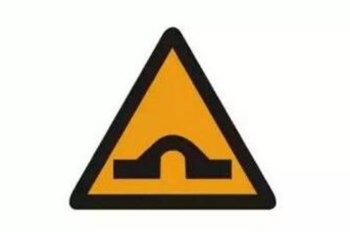 High-Quality Low Bridge Sign Solutions for Safety