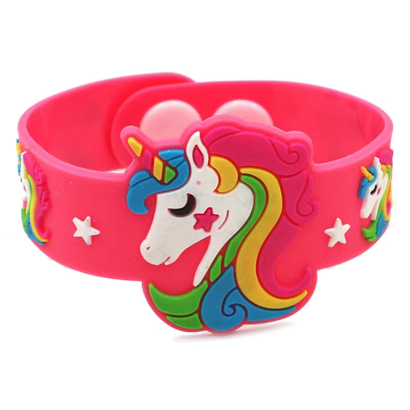 Kids Christmas Gifts Trendy Children Lovely Animal Unicorn  Rubber Pvc Bracelets Silicone Promotional Wristbands factory