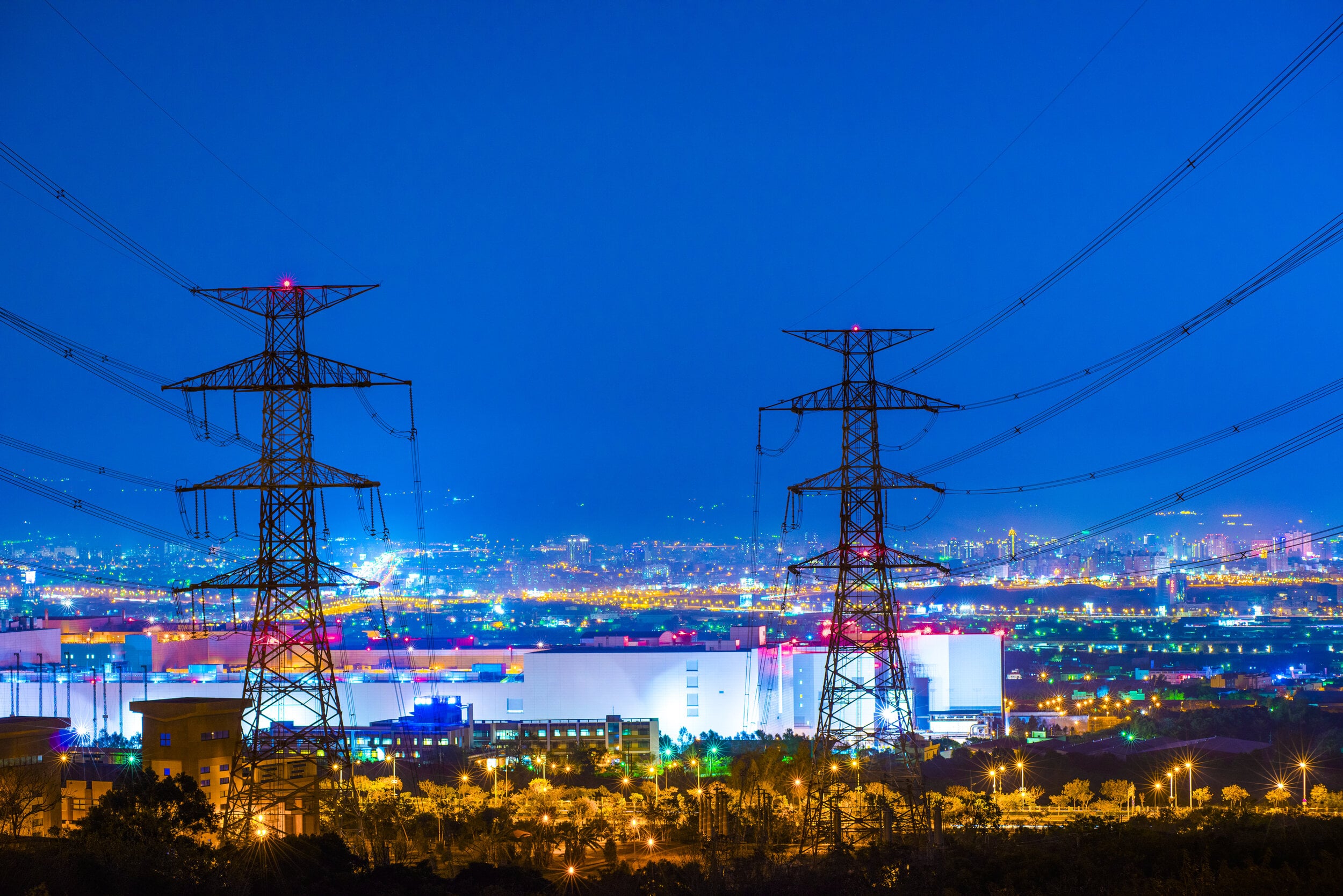 Mitigating Three-Phase imbalance in residential distribution networks with Ampersure ASVG