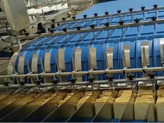 Dispensatore Automatico di Pane e Macchina per Tagliare il Pane a Ultrasuoni