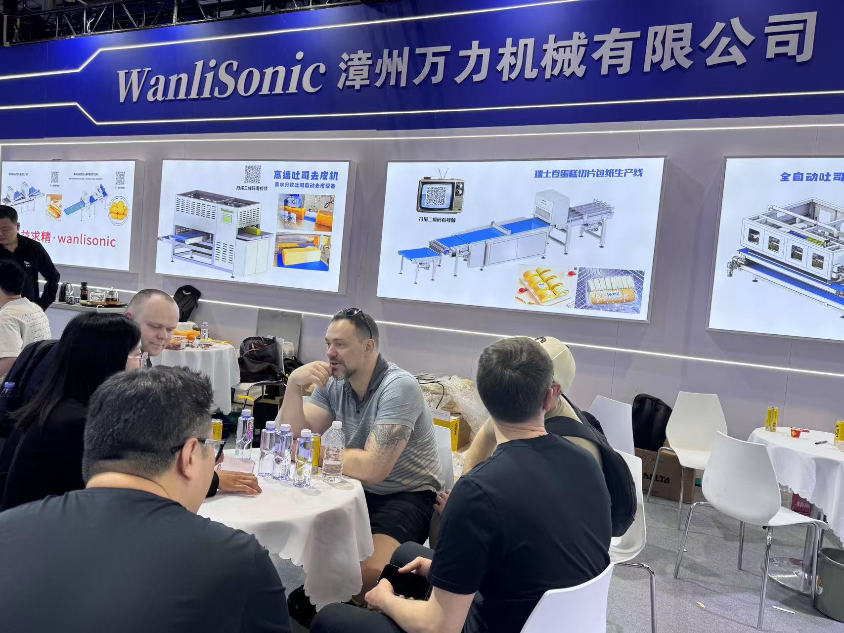展会图片2.jpg