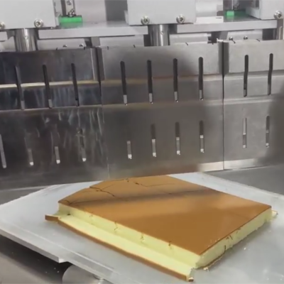 Wanli Group Ultrahangos Háromszög Torta Szeletelő Gép