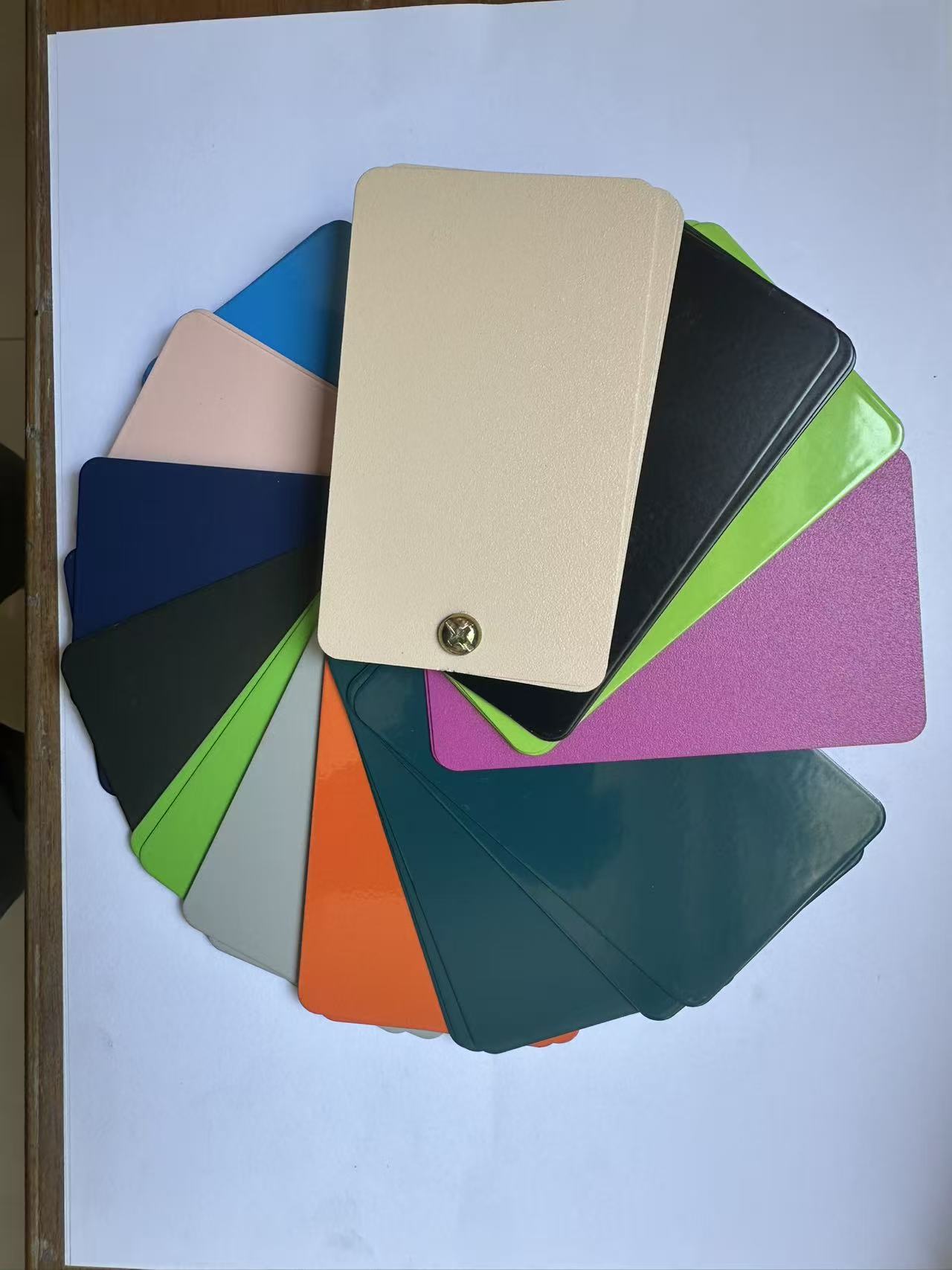 Can epoxy powder enhance surface protection for metal components?