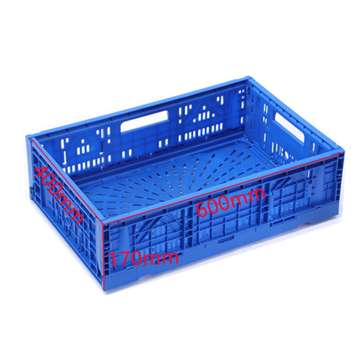 Can a folding crate reduce storage space requirements when not in use?