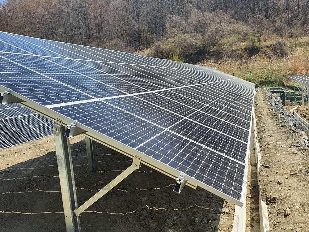 Coreia do Sul 300KW Pilar de impacto montagem no solo