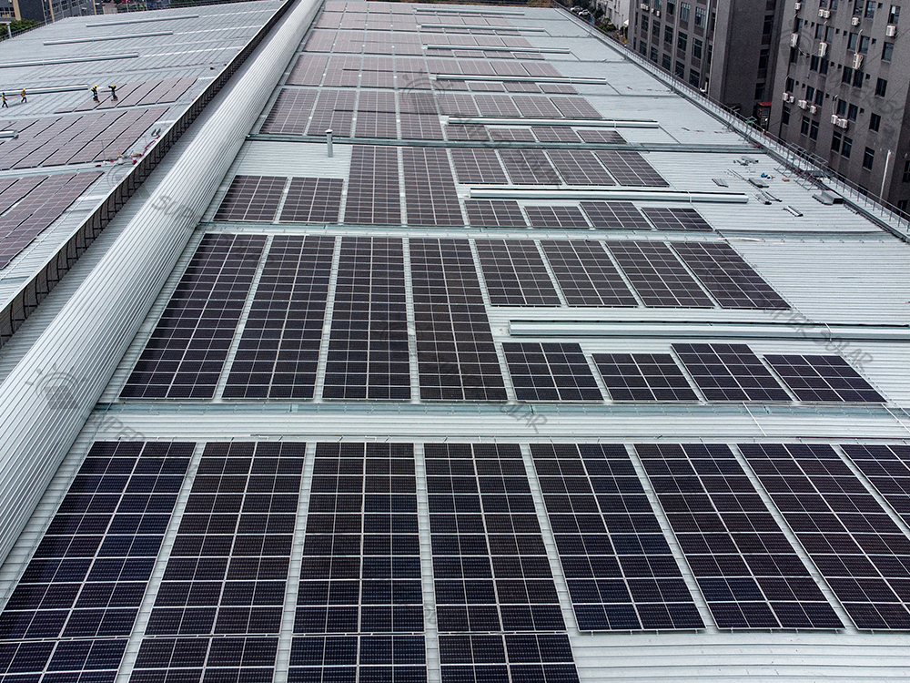 China 2MW Sistema de energia solar em telhado metálico