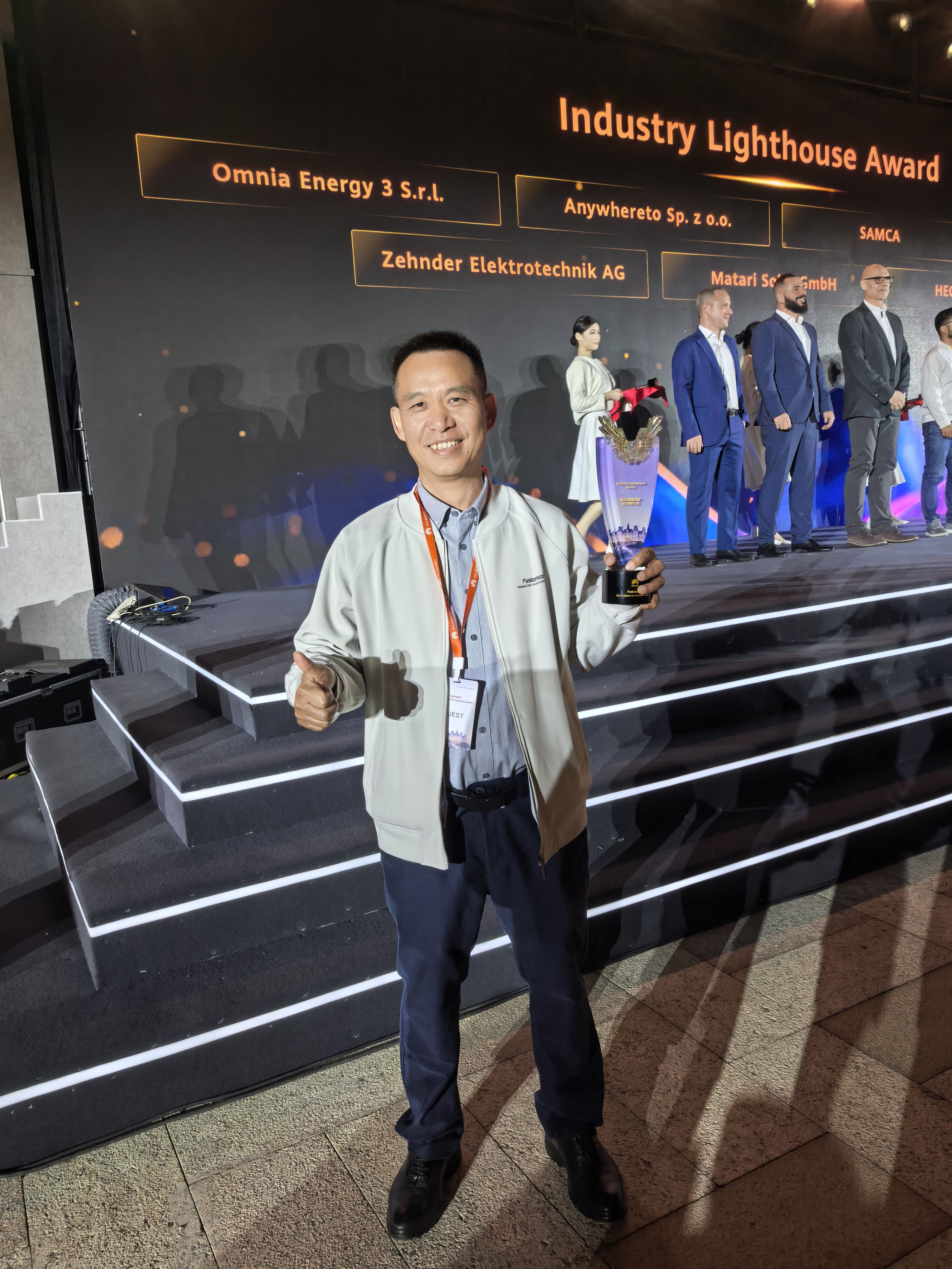 huawei.jpg